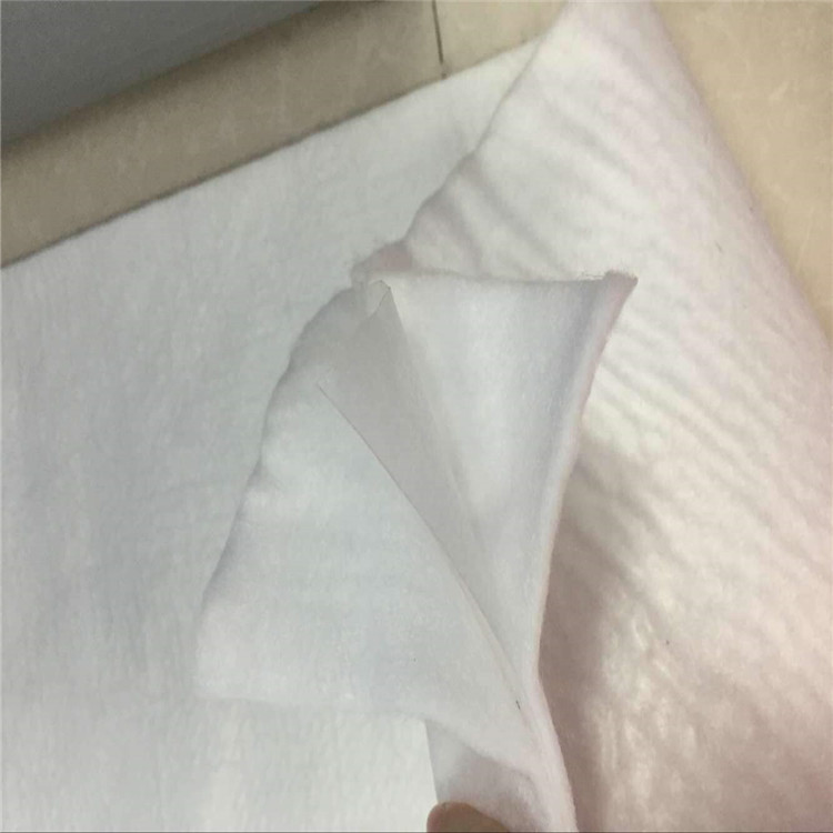 長(zhǎng)絲復(fù)合土工膜